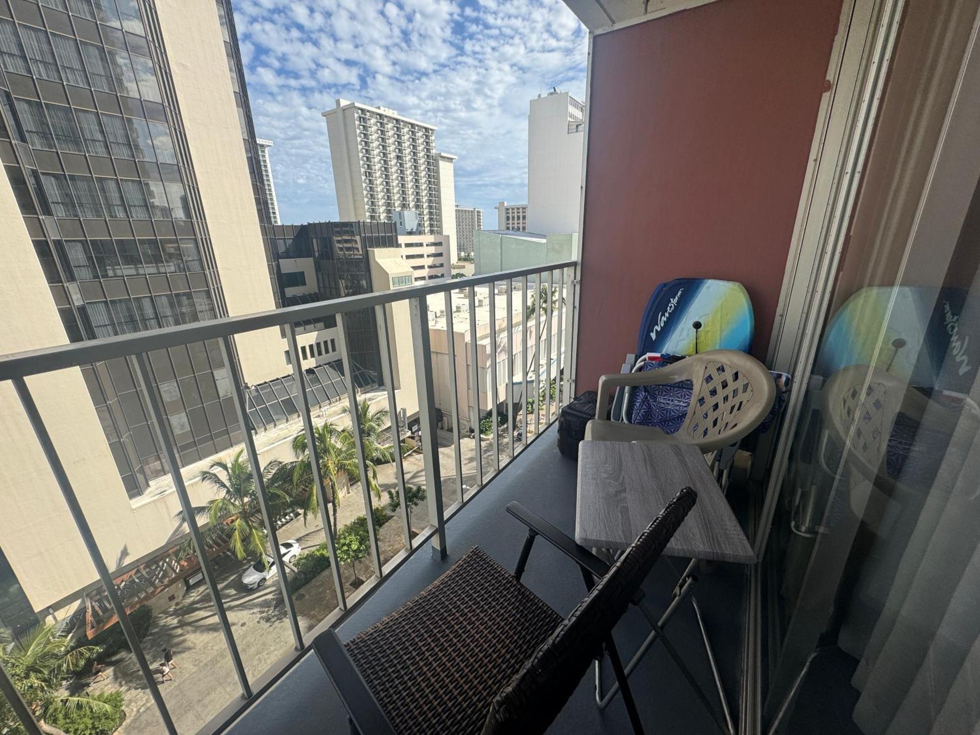 Tropical Studios At Marine Surf Waikiki - Free Parking - Best Location - Full Kitchen - Swimming Pool Honolulu Exterior foto