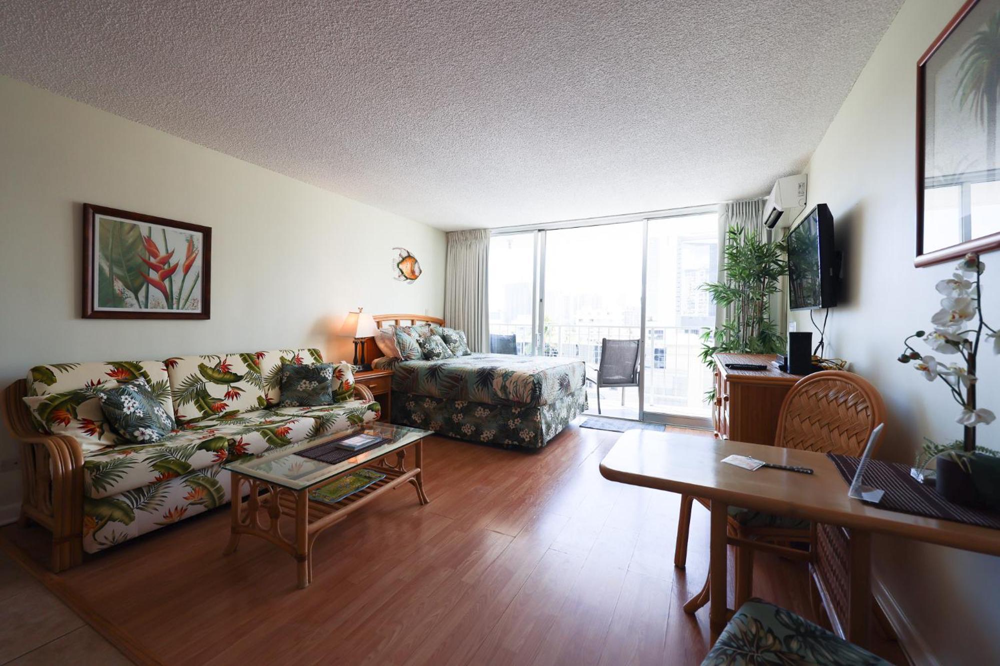 Tropical Studios At Marine Surf Waikiki - Free Parking - Best Location - Full Kitchen - Swimming Pool Honolulu Exterior foto
