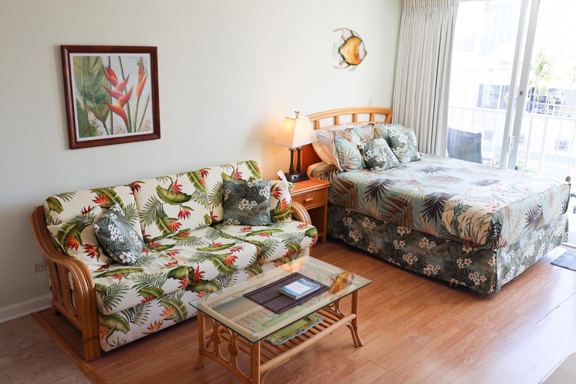 Tropical Studios At Marine Surf Waikiki - Free Parking - Best Location - Full Kitchen - Swimming Pool Honolulu Exterior foto