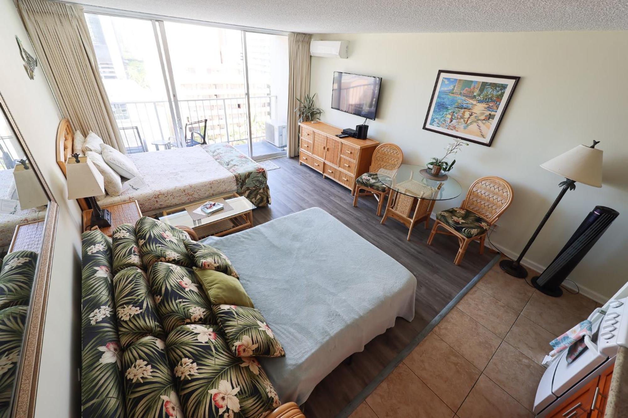 Tropical Studios At Marine Surf Waikiki - Free Parking - Best Location - Full Kitchen - Swimming Pool Honolulu Exterior foto