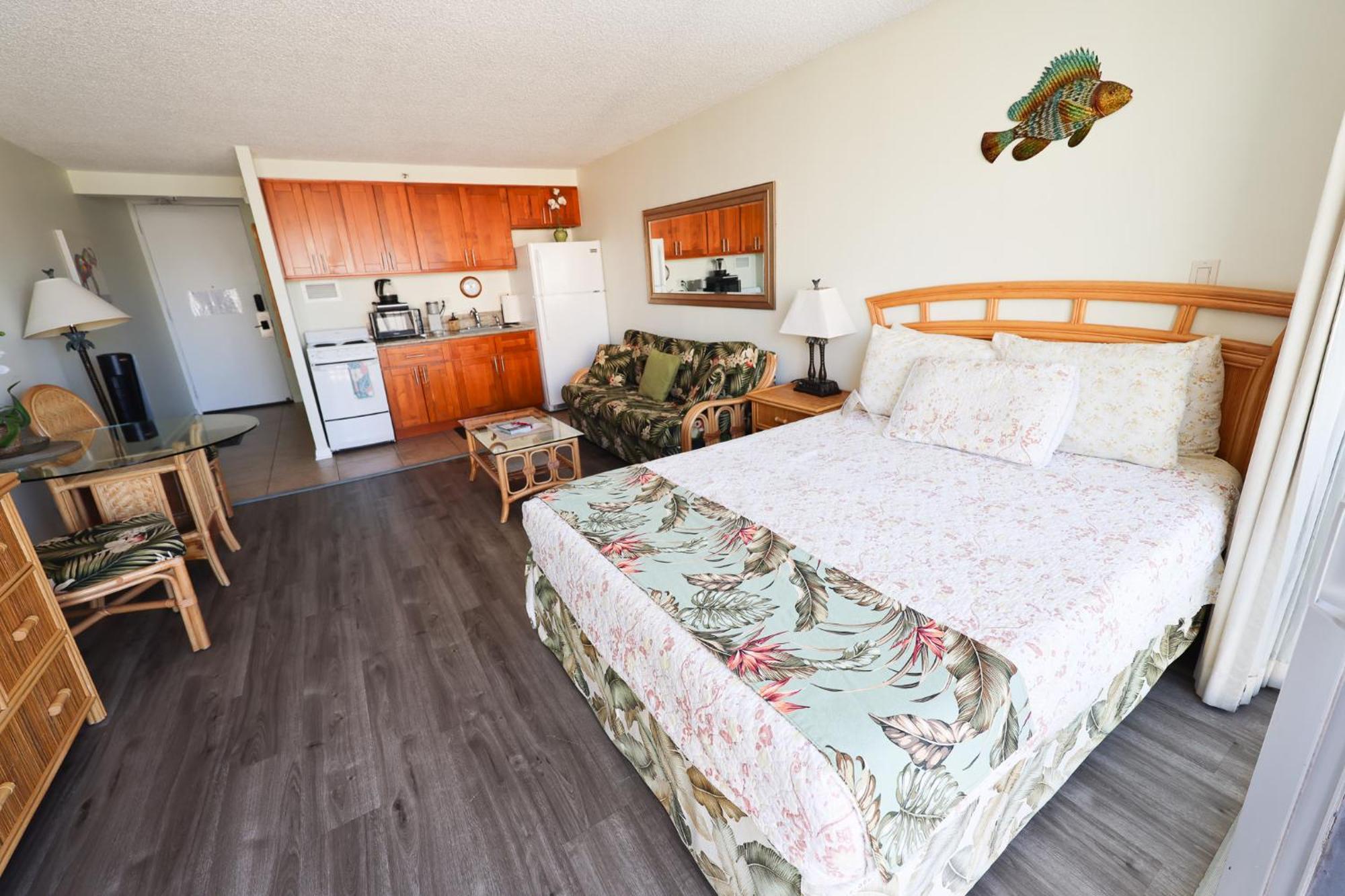 Tropical Studios At Marine Surf Waikiki - Free Parking - Best Location - Full Kitchen - Swimming Pool Honolulu Exterior foto